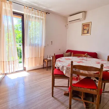 Igor No.1 - Free Parking - Ika, Opatija Apartmán *